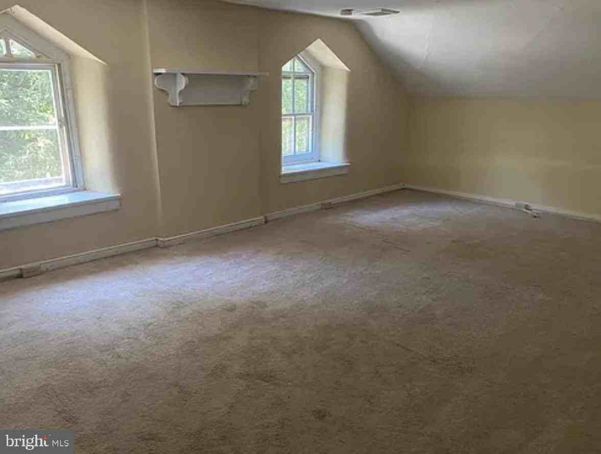 1314 Limekiln Pike - Photo 3 of 17
