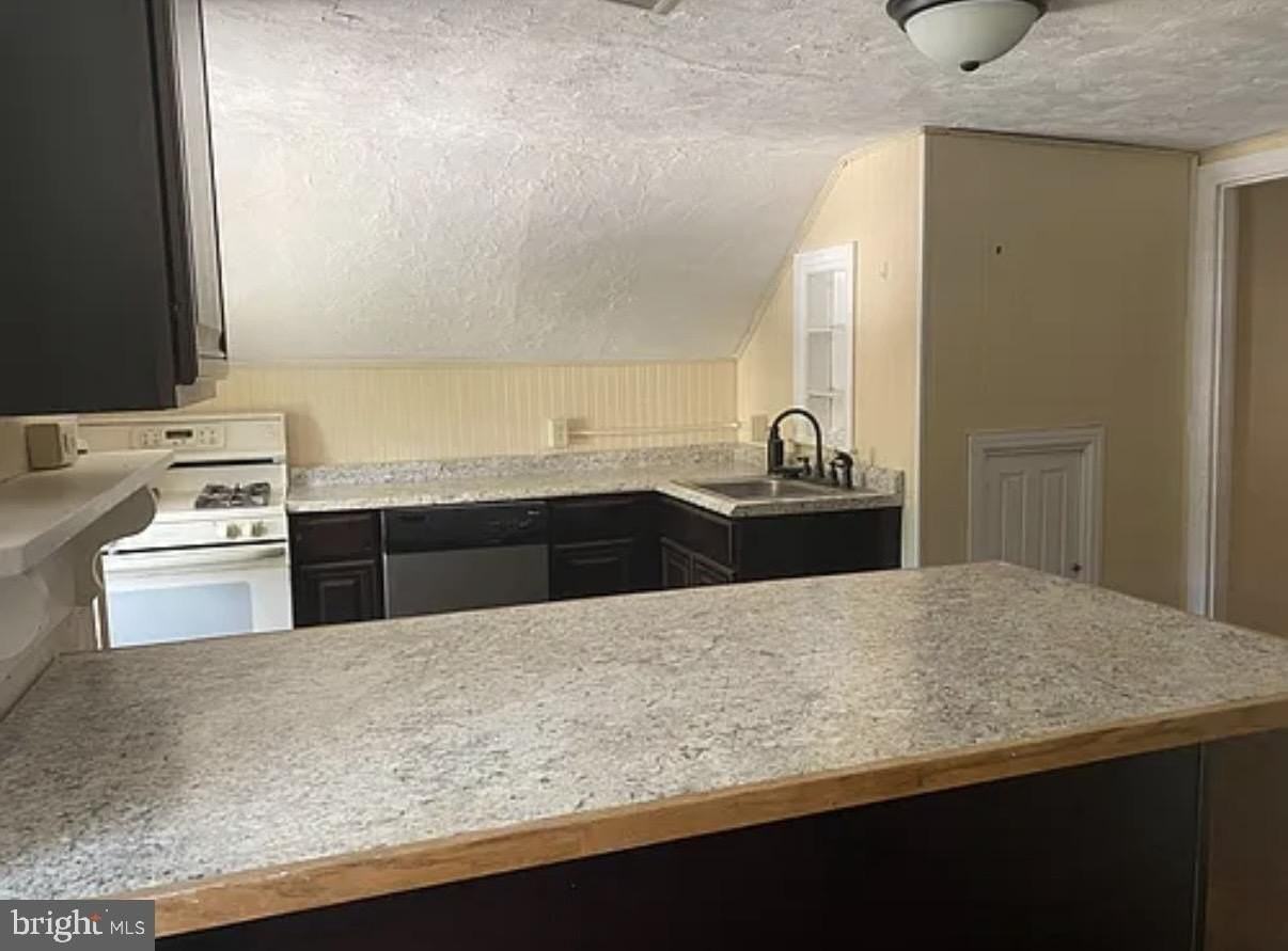 1314 Limekiln Pike - Photo 5 of 17