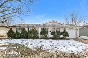 featured image of 1560 Leisure Dr