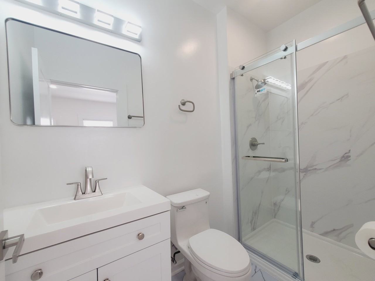 1462 Summer St #2 - Photo 6 of 6