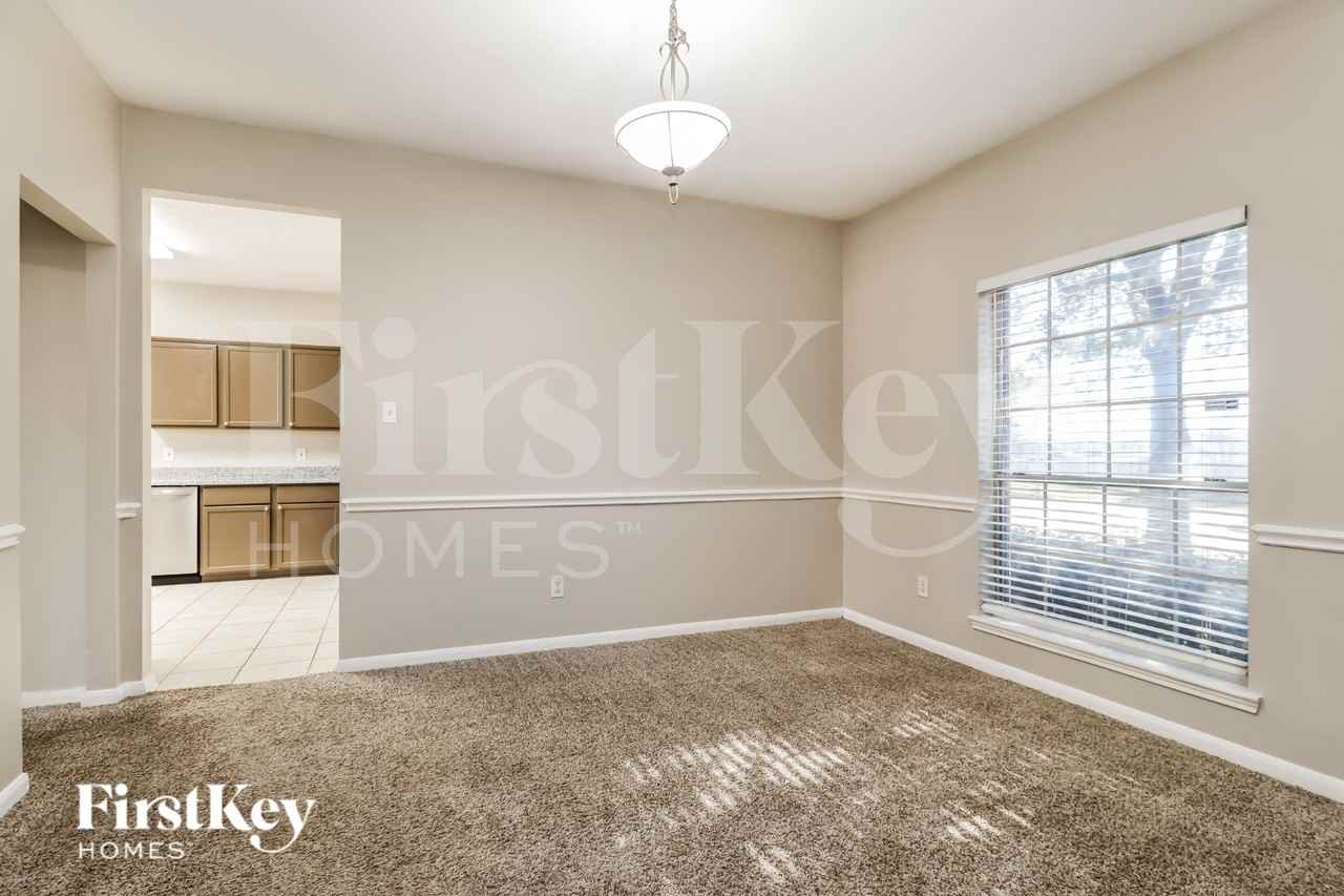 13618 Country Time Cir - Photo 6 of 17