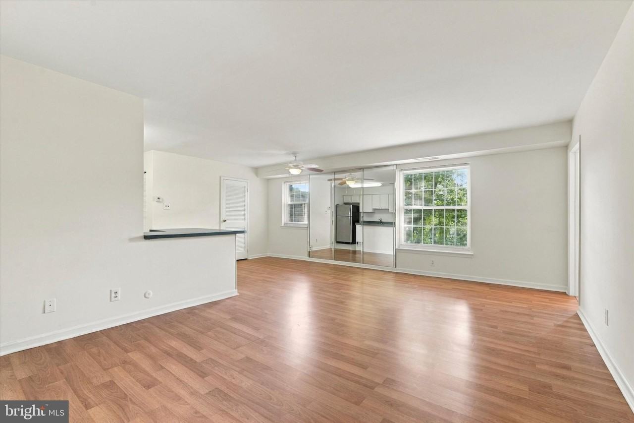 4000 Gypsy Ln #620F2 - Photo 4 of 16