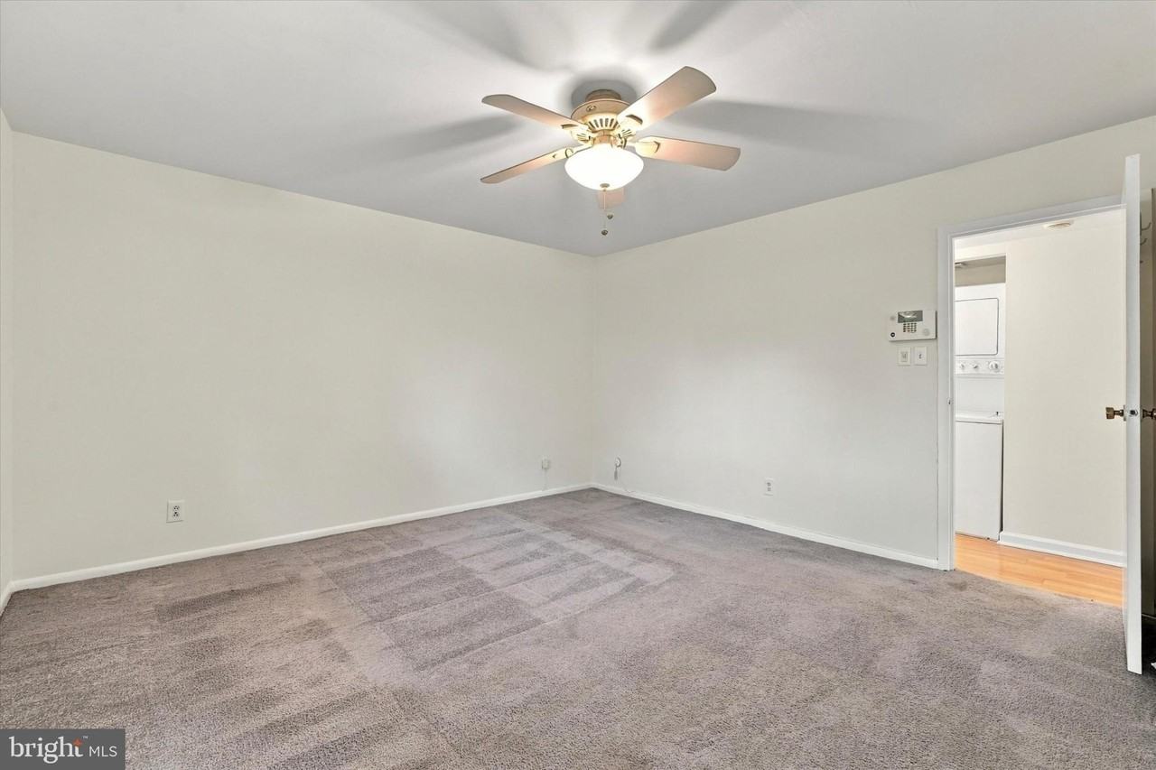 4000 Gypsy Ln #620F2 - Photo 7 of 16