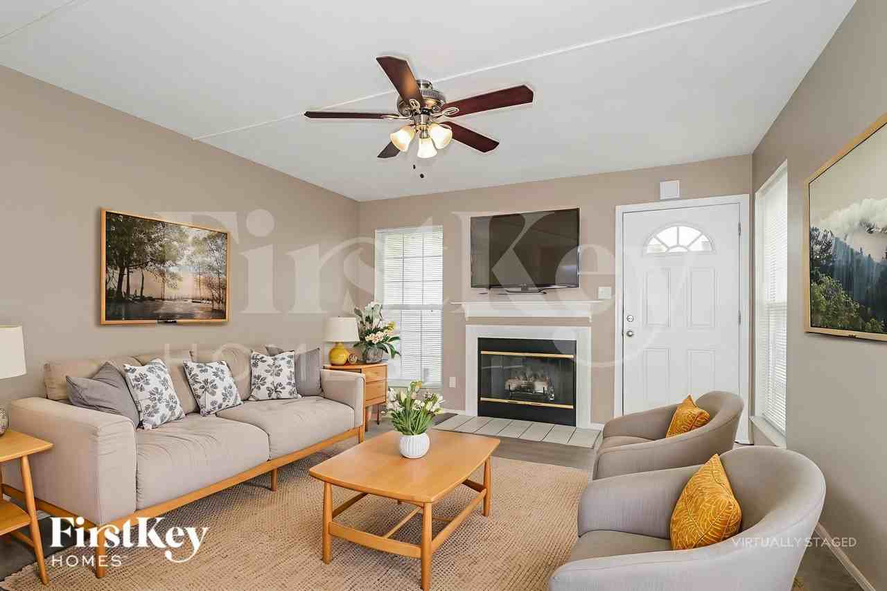 1266 Garden Village Dr - Photo 5 of 19