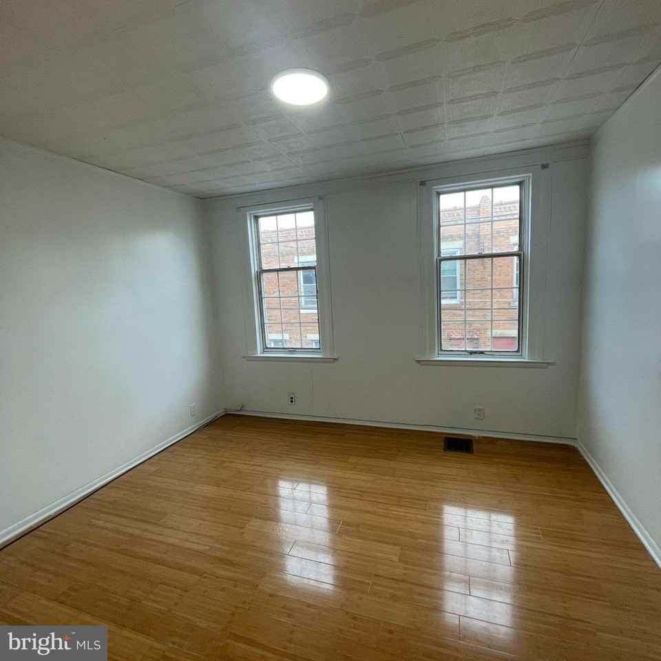 3268 Tilton St - Photo 4 of 8
