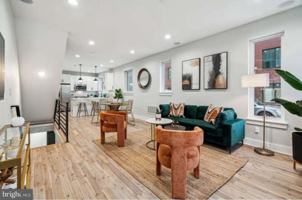 featured image of 2612 Trenton Ave