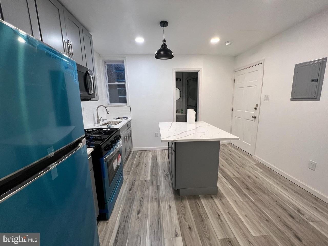 1516 W Ritner St #2F - Photo 3 of 7