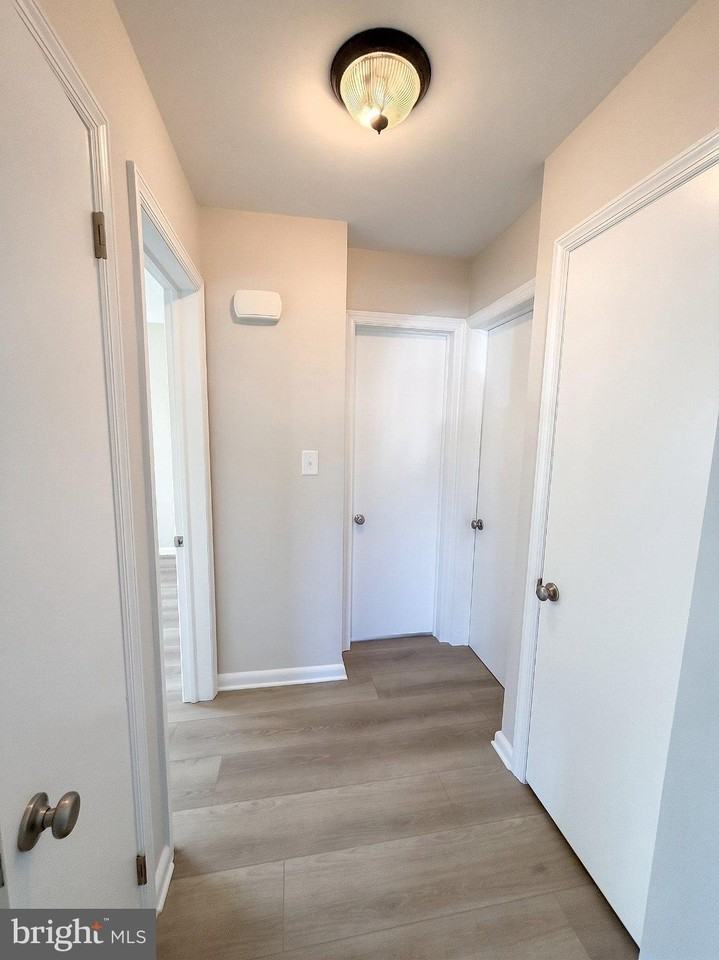 302 Diller Rd - Photo 5 of 20