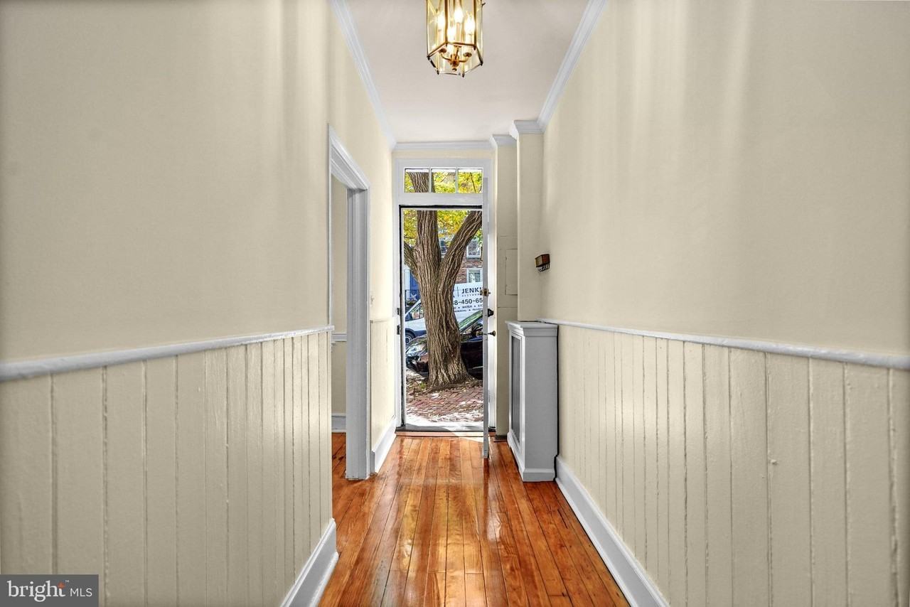 105 Prince St - Photo 6 of 35