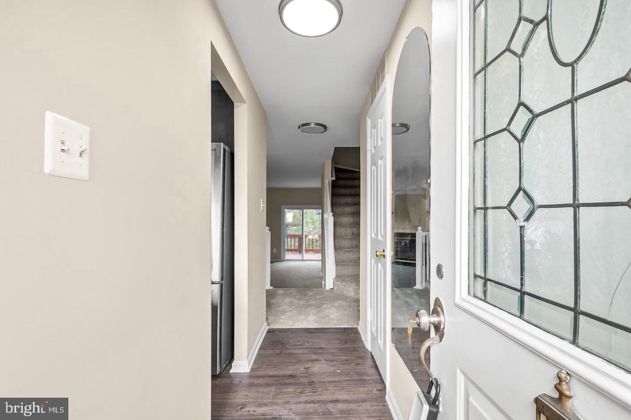 6185 Little Valley Way - Photo 5 of 45