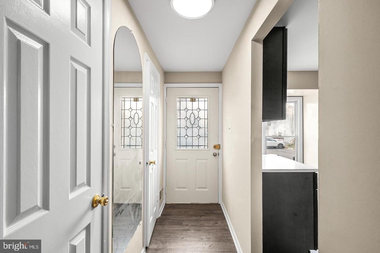 6185 Little Valley Way - Photo 6 of 45