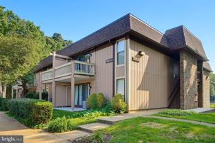 5800 Royal Ridge Dr #T - Photo 1 of 1