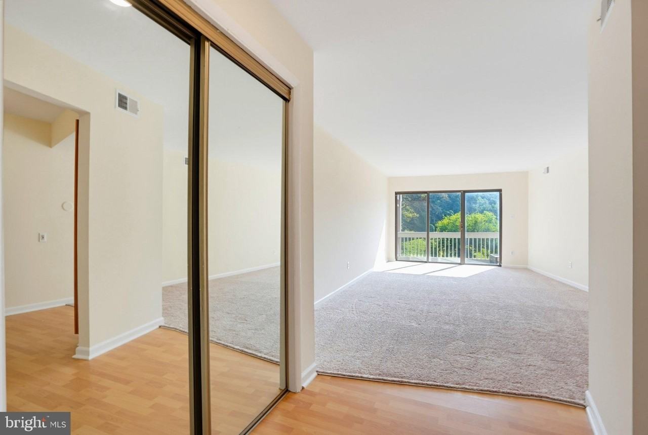 5800 Royal Ridge Dr #T - Photo 2 of 12