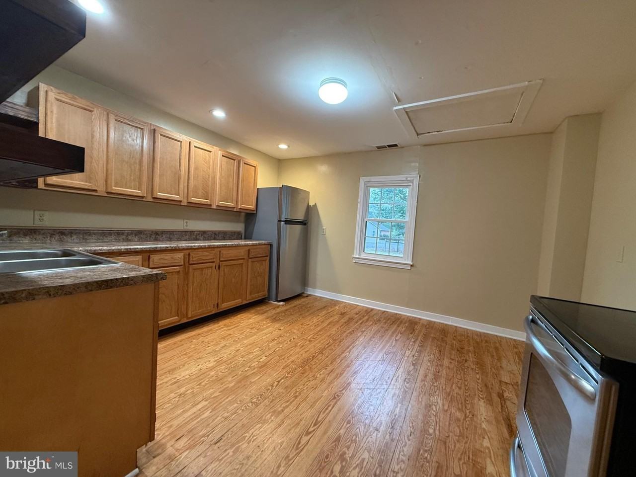 414 John Tucker Rd - Photo 6 of 11