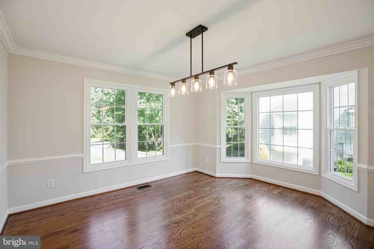 3608 Beaver Ford Rd - Photo 4 of 38