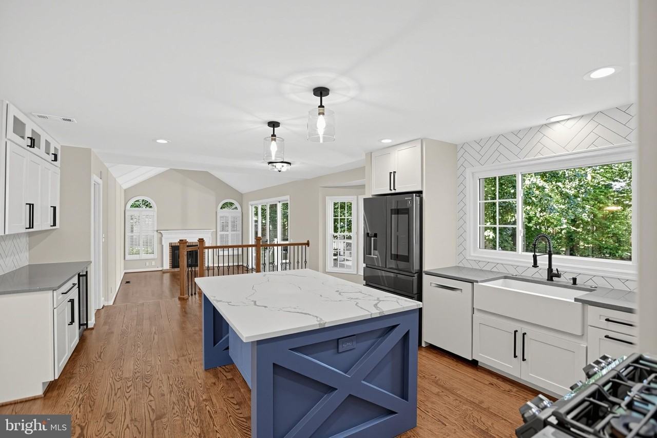 3608 Beaver Ford Rd - Photo 6 of 38