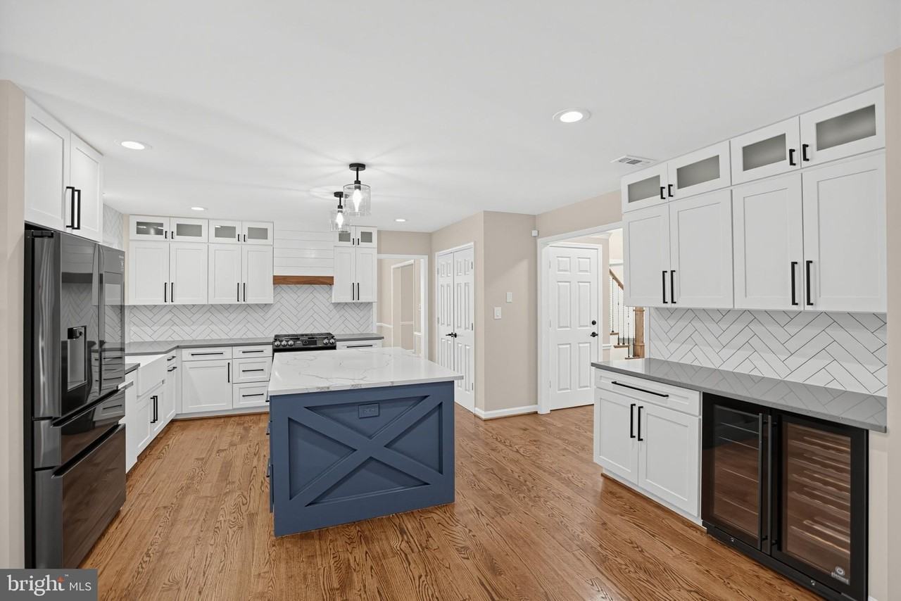 3608 Beaver Ford Rd - Photo 7 of 38