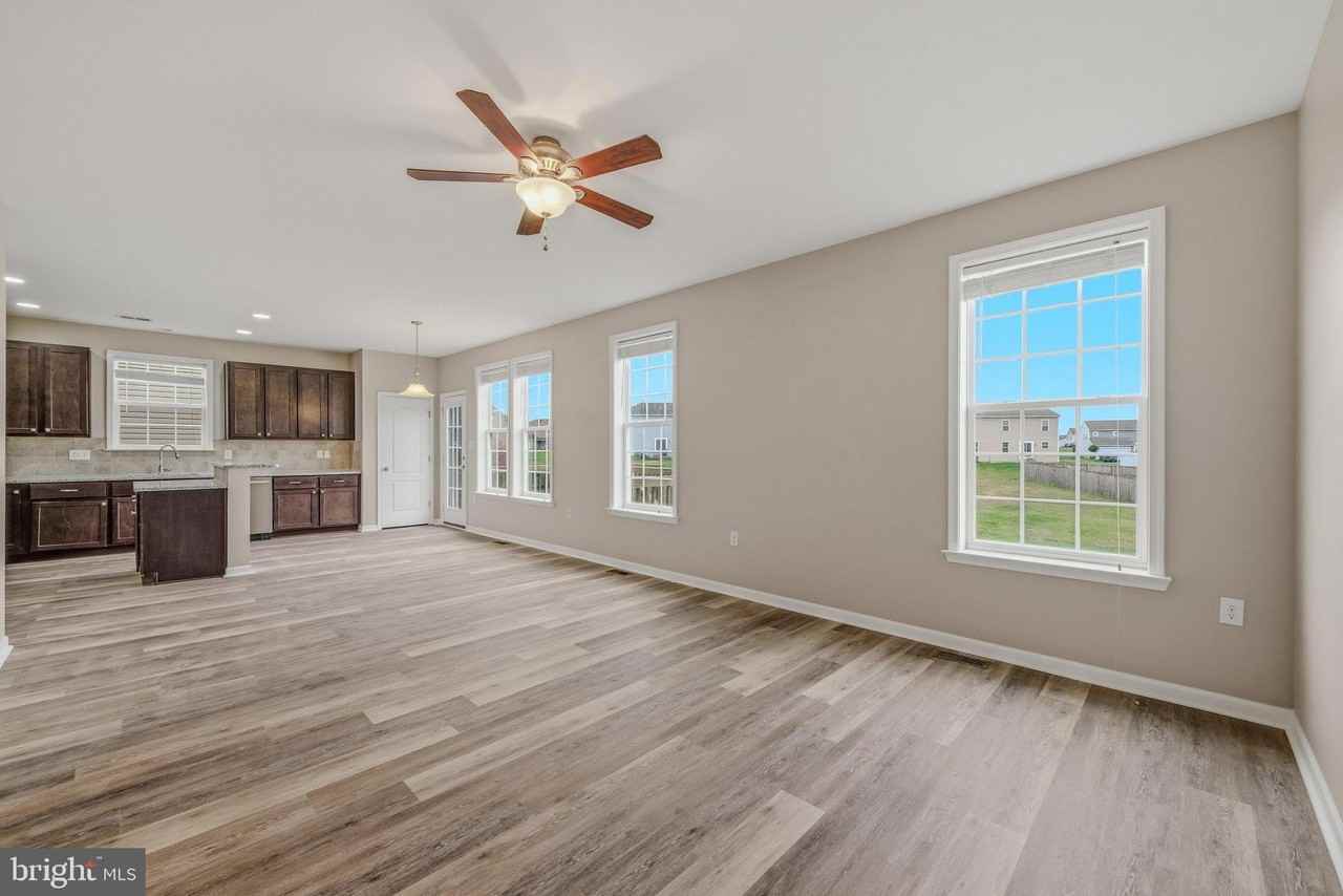 30 Pappy Ct - Photo 7 of 47