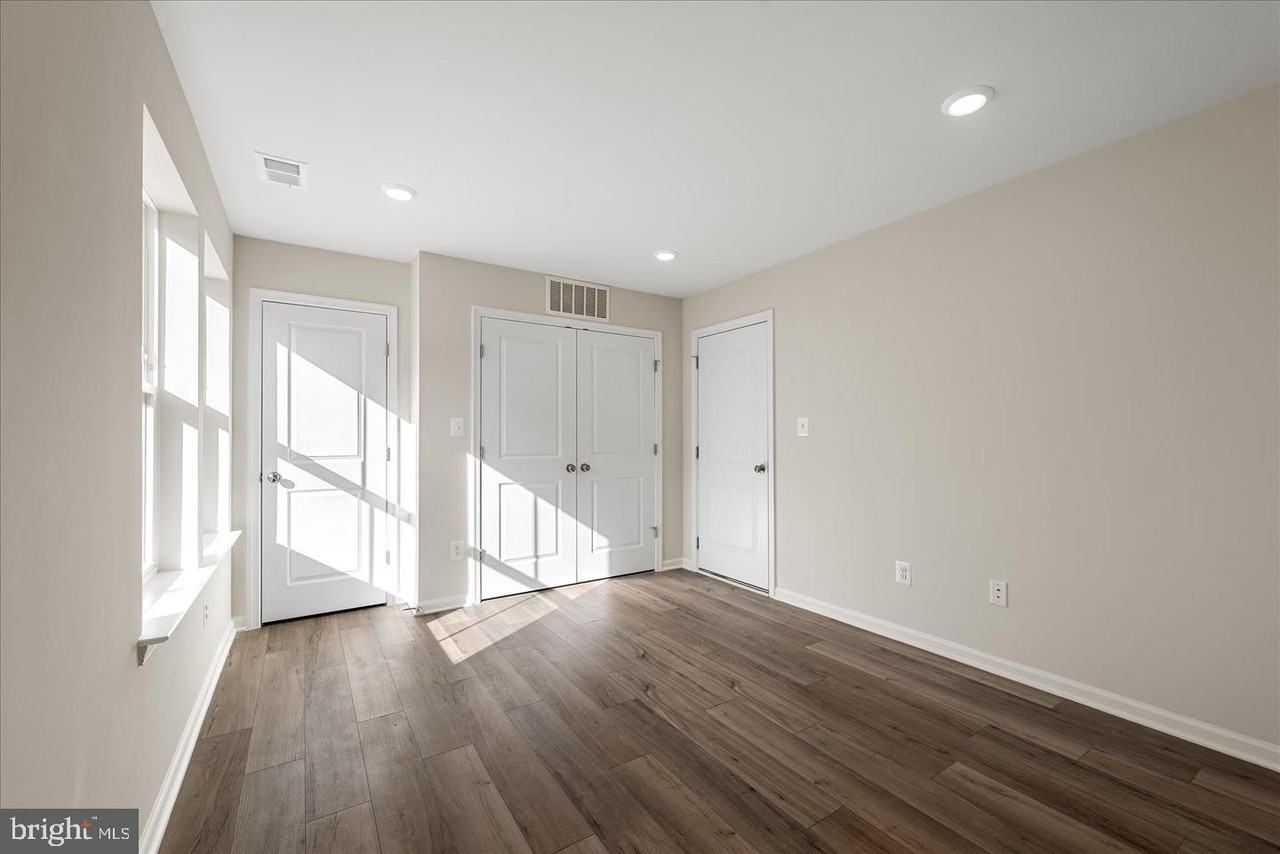 409 18th Ave - Photo 6 of 36