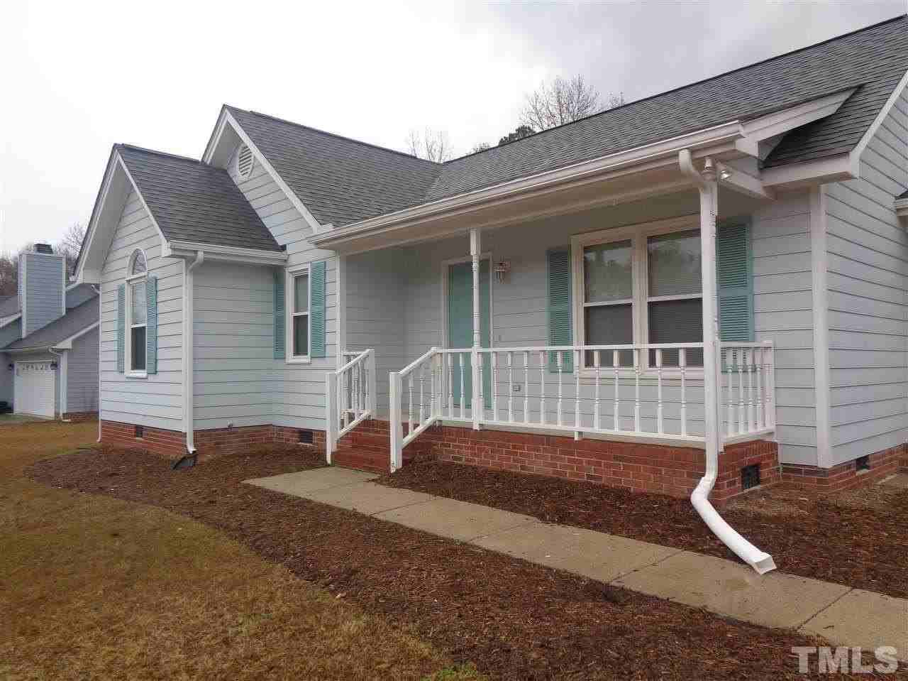 1400 Squire Ridge Dr - Photo 2 of 22