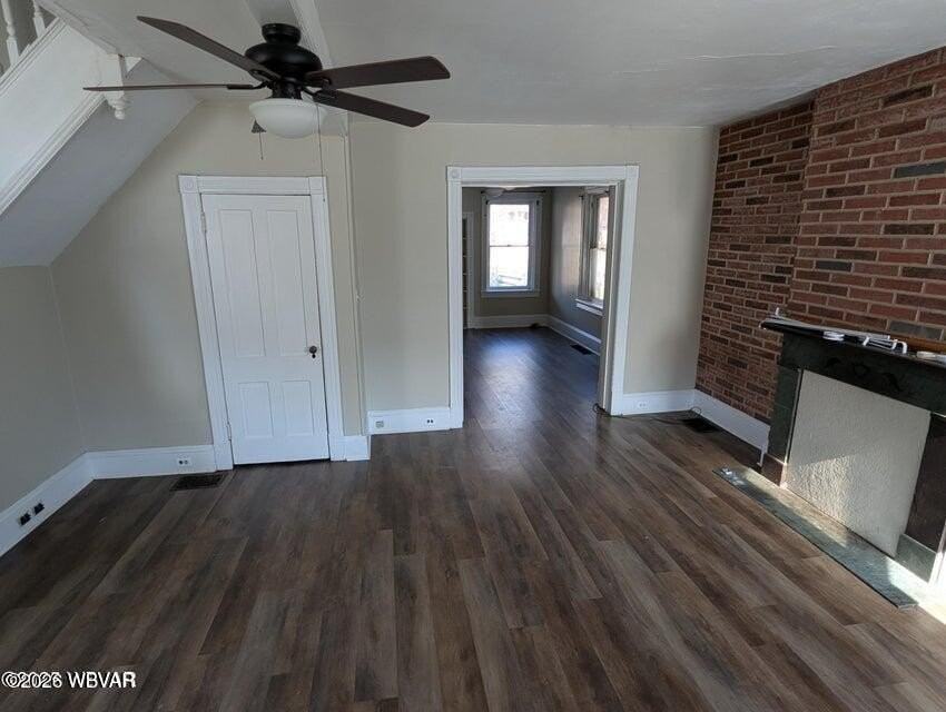 758 Grace St - Photo 2 of 15