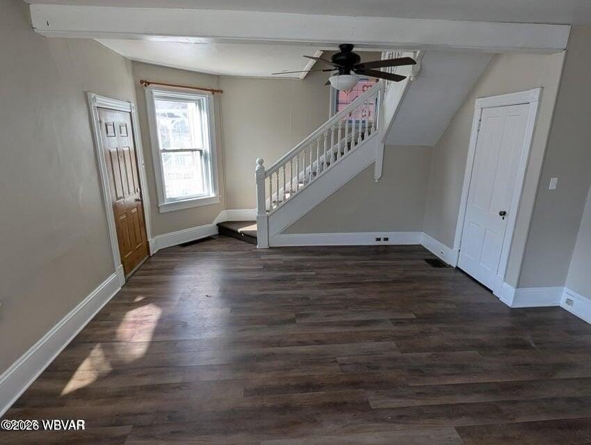 758 Grace St - Photo 4 of 15