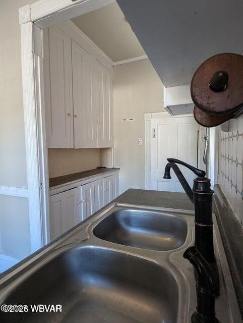 758 Grace St - Photo 7 of 15