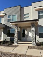 featured image of 1068 E Malibu Ln