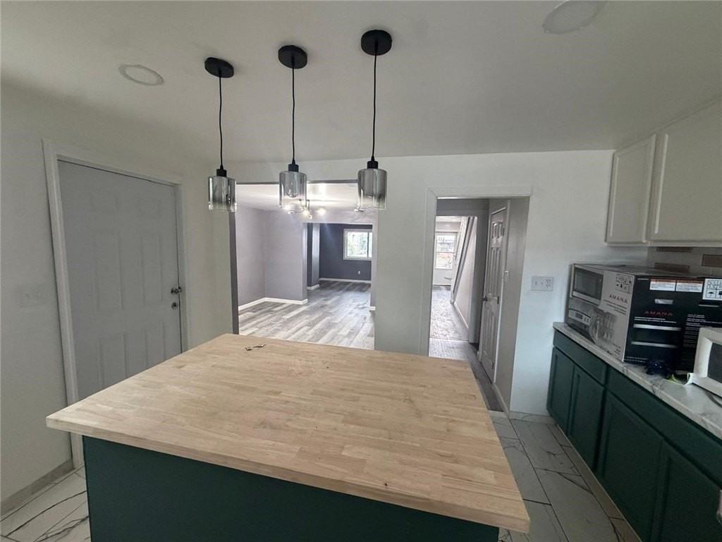 1385 5th Ave - Photo 4 of 23
