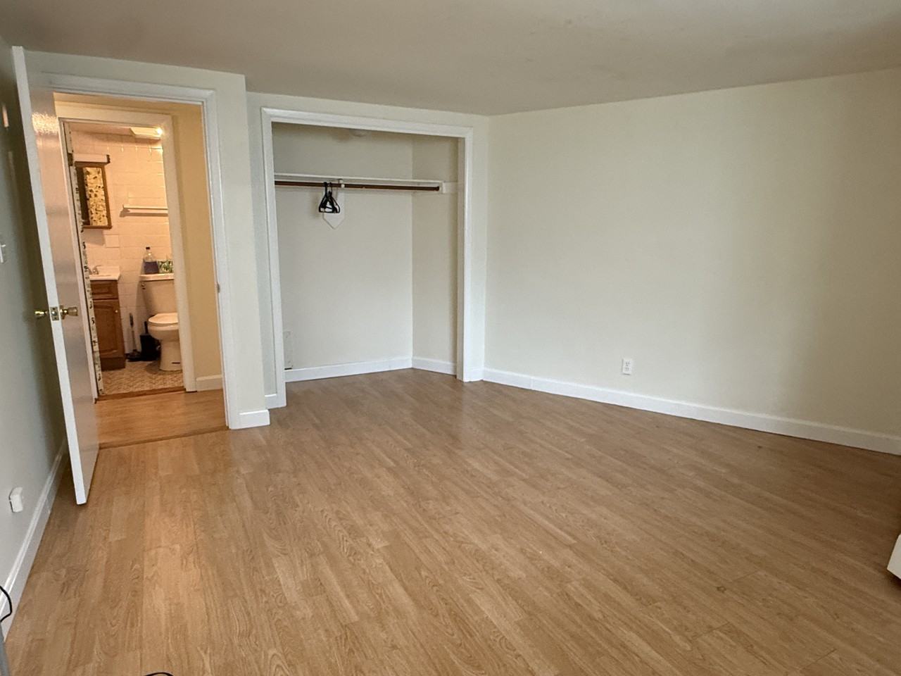 100 Lanark Rd #14 - Photo 6 of 13