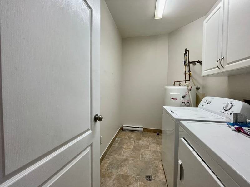 897 Notre Dame St #11 - Photo 6 of 10