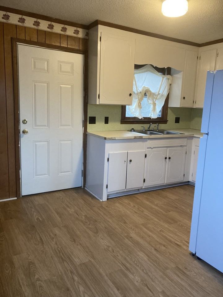 2015 Craven St #2 - Photo 4 of 9