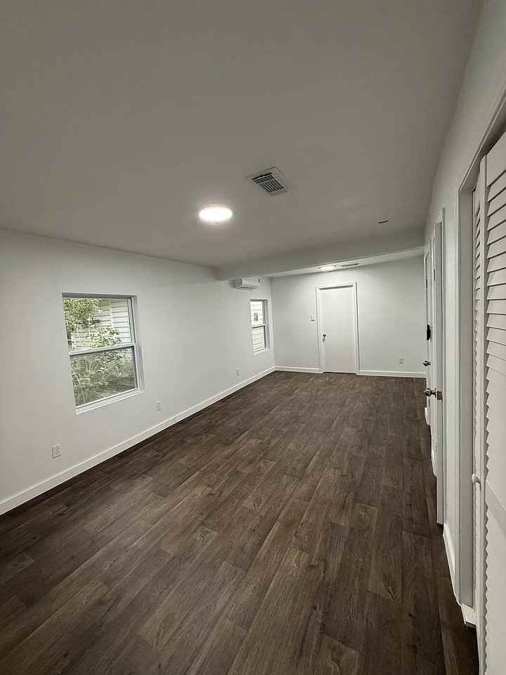 2800 Orange St - Photo 2 of 4