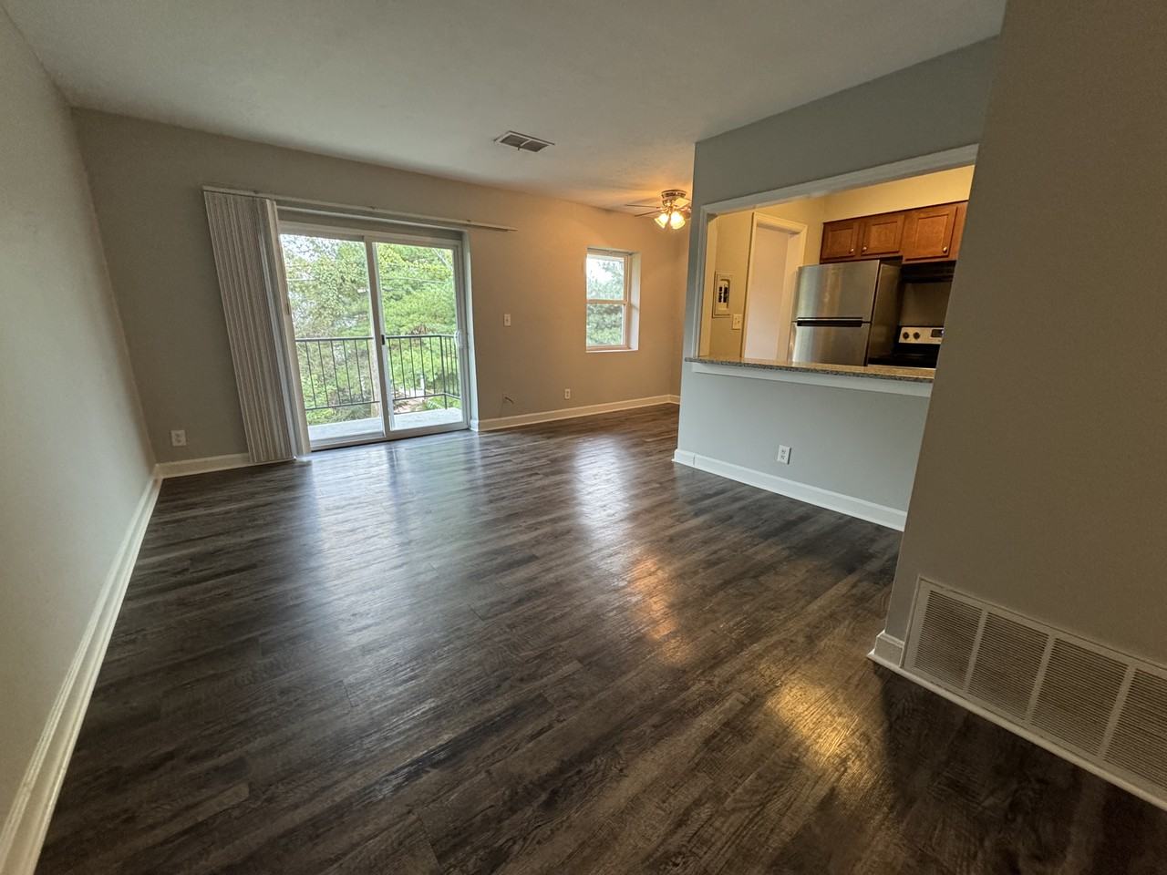 153 Thierman Ln #306 - Photo 4 of 12
