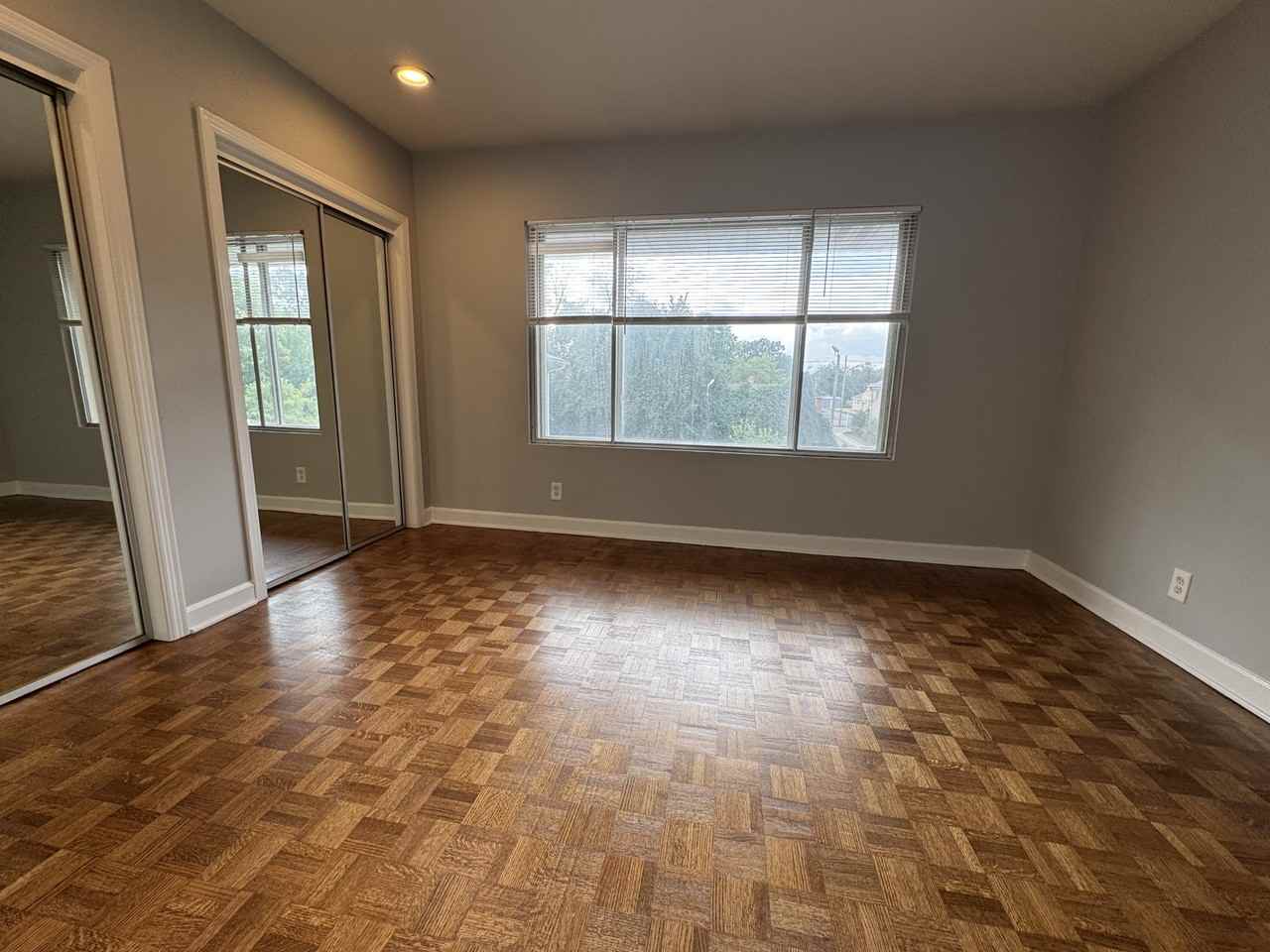 153 Thierman Ln #306 - Photo 5 of 12