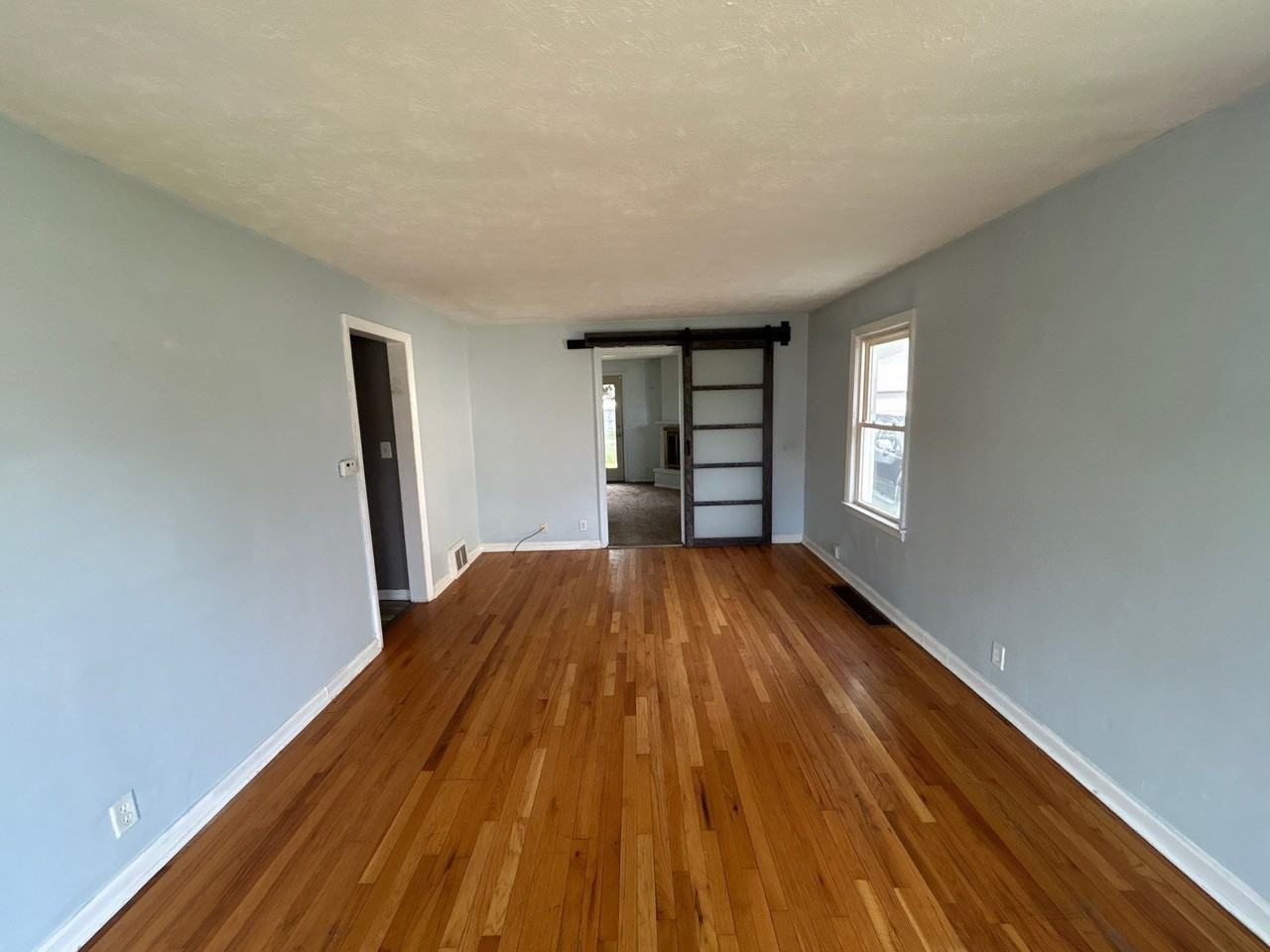 1401 E Dayton St - Photo 6 of 13
