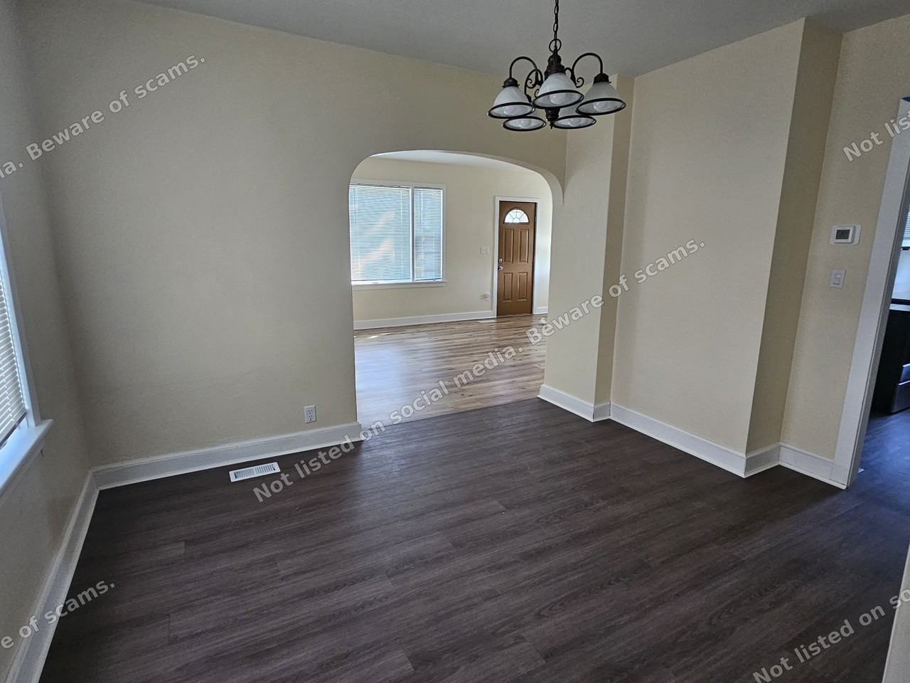 427 N Johnson St - Photo 6 of 13