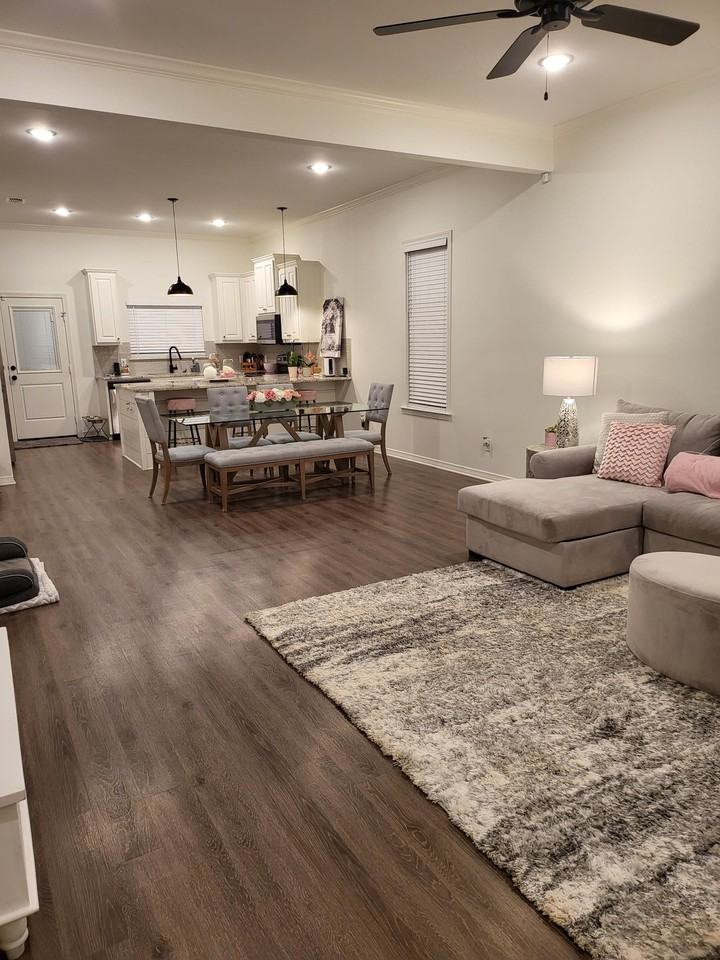 1683 Alamo Xing - Photo 4 of 28