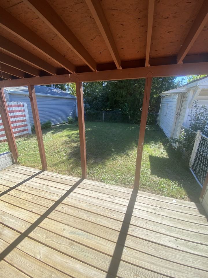 4819 Stratford Ave - Photo 7 of 8