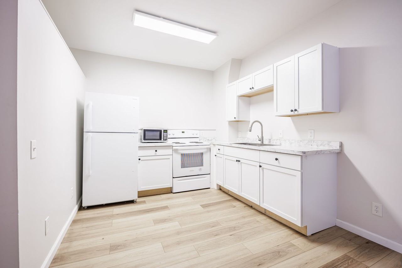 361 Broadway #6 - Photo 2 of 12