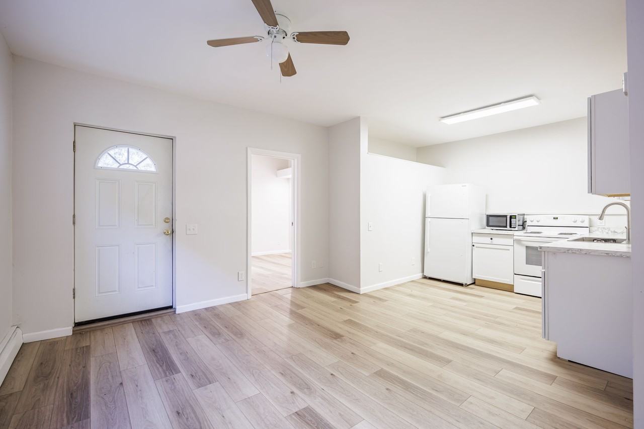 361 Broadway #6 - Photo 5 of 12
