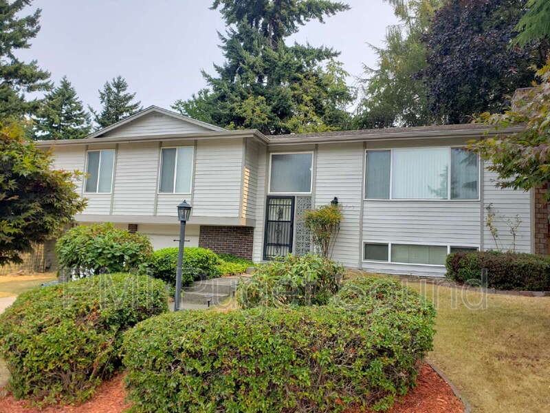 32728 35th Ave Sw - Photo 2 of 25