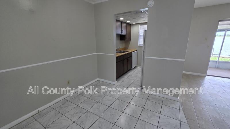 927 S Buena Vista Dr - Photo 4 of 15