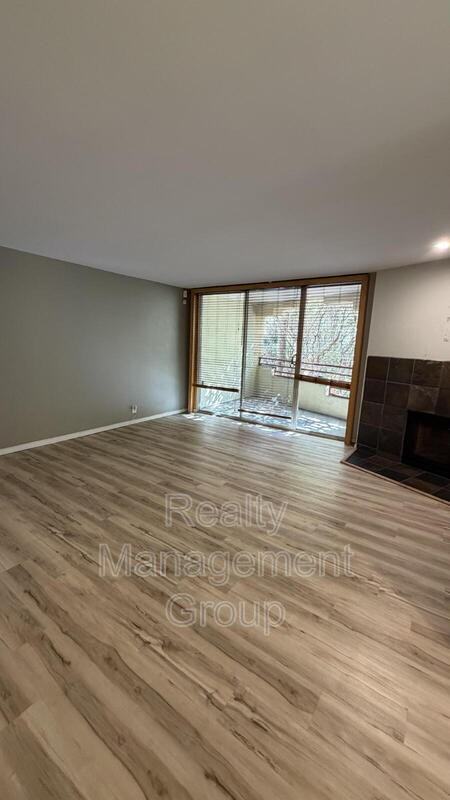 3502 Pringle St #101 - Photo 7 of 21