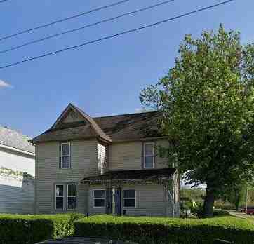 713 W Adams St - Photo 3 of 3