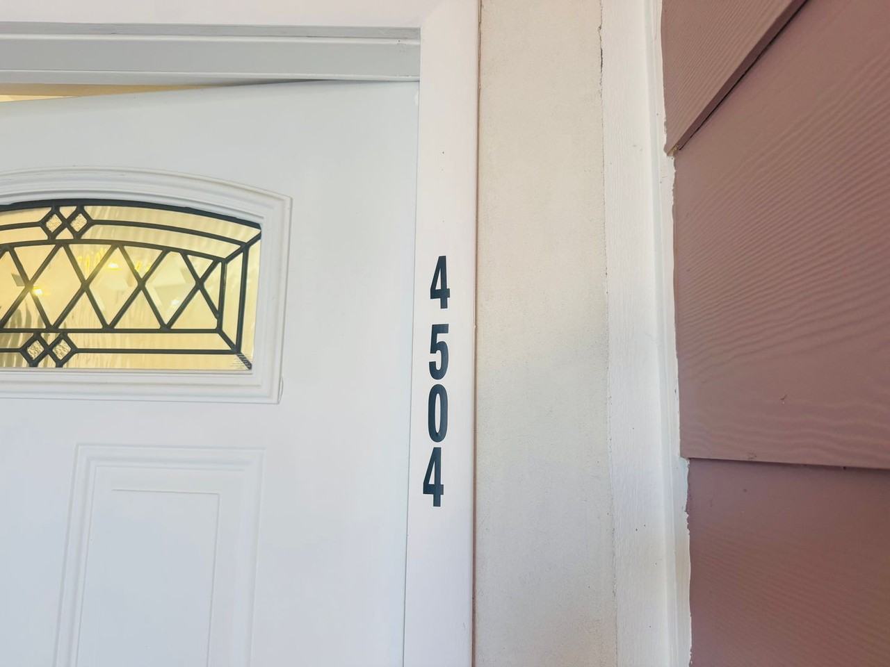 4504 Arch St - Photo 3 of 16