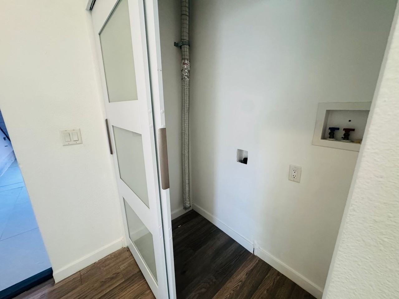 4504 Arch St - Photo 5 of 16