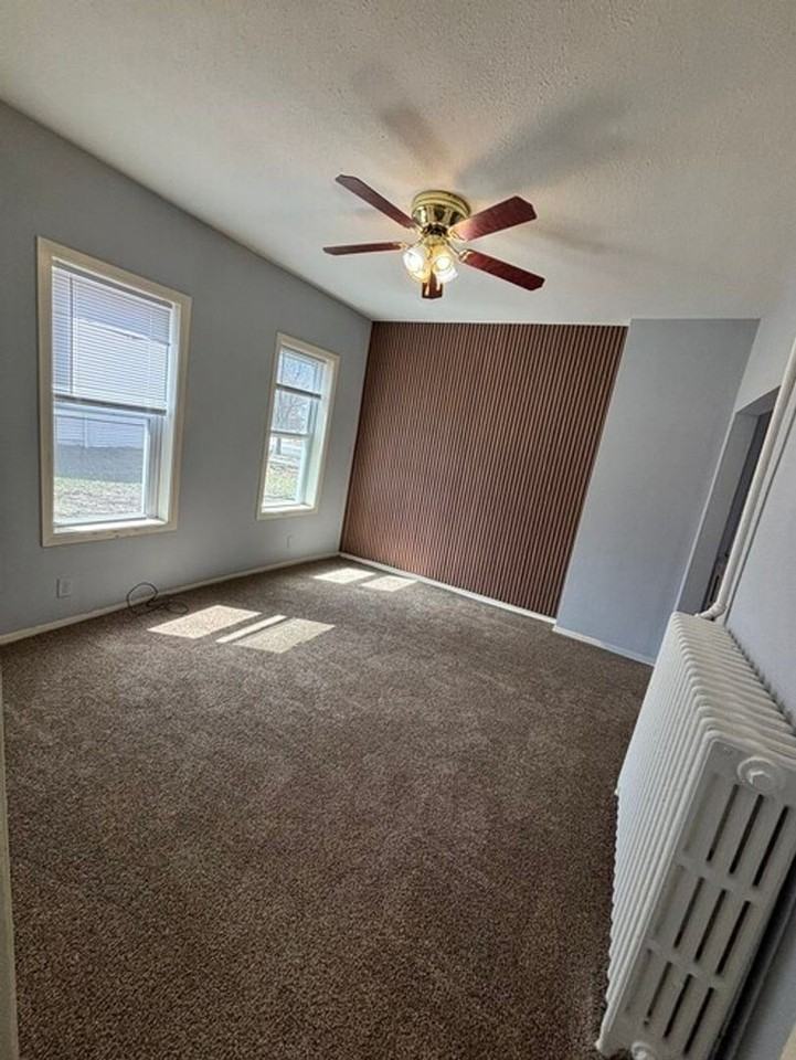 620 8th Ave S - Photo 3 of 14