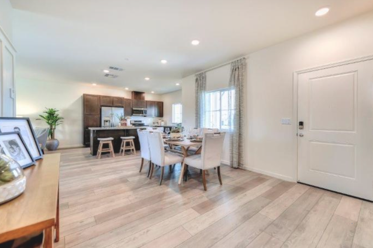 3718 Bayou Way - Photo 2 of 9