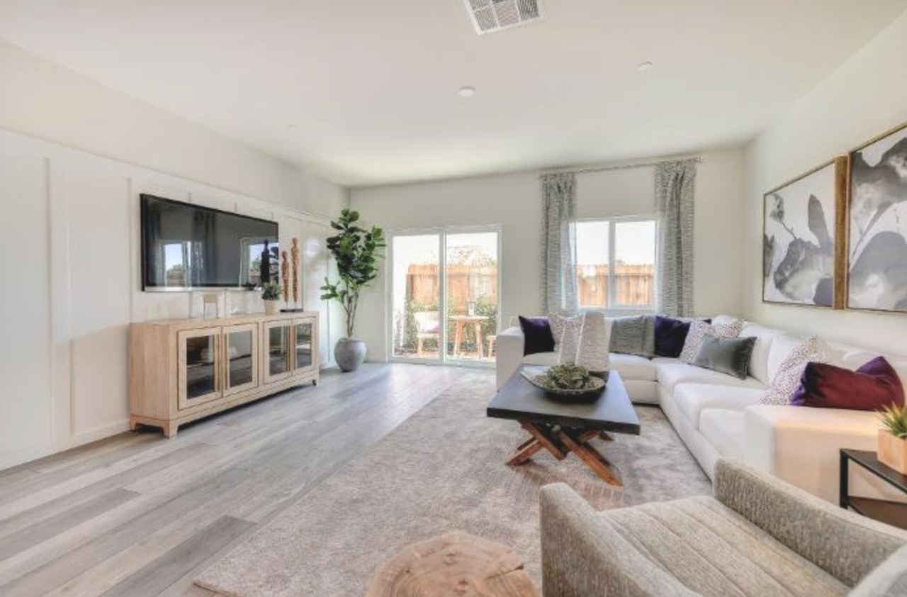 3718 Bayou Way - Photo 4 of 9